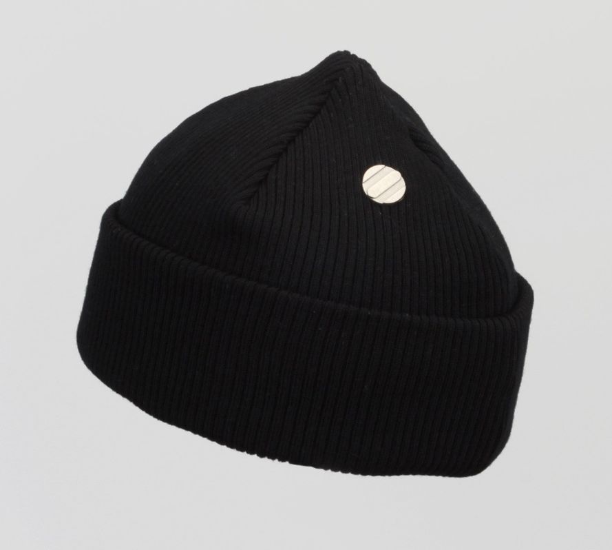 Costo Nipa Black 100% Wool Beanie